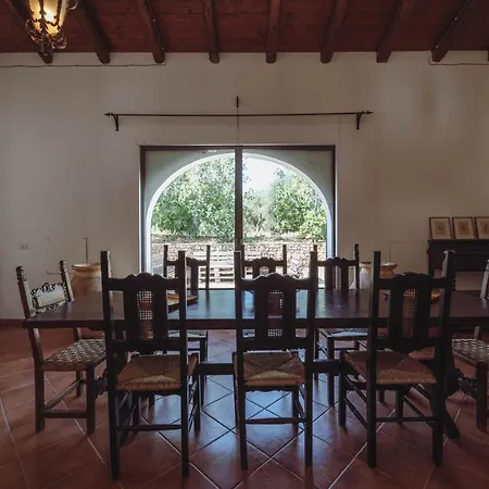 וילה Sant'anna